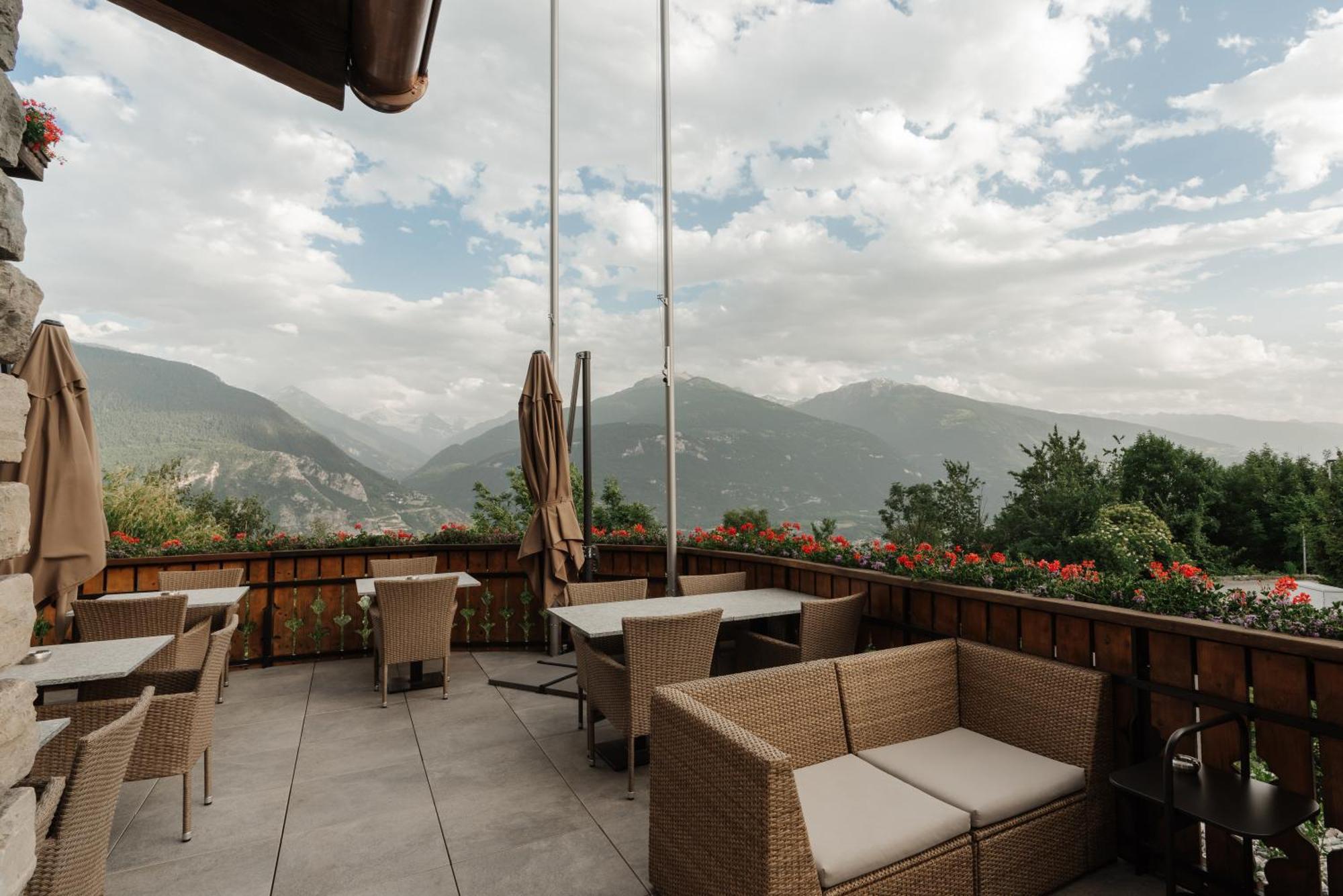Boutique Hotel Panorama Crans-Montana Buitenkant foto
