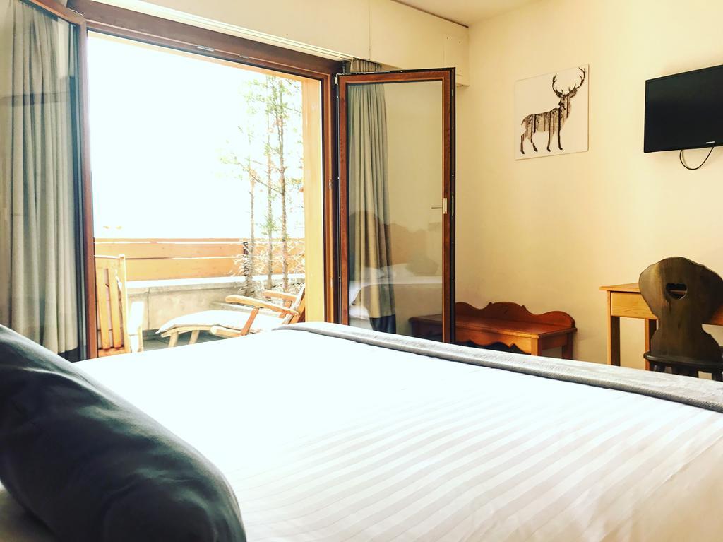 Boutique Hotel Panorama Crans-Montana Buitenkant foto